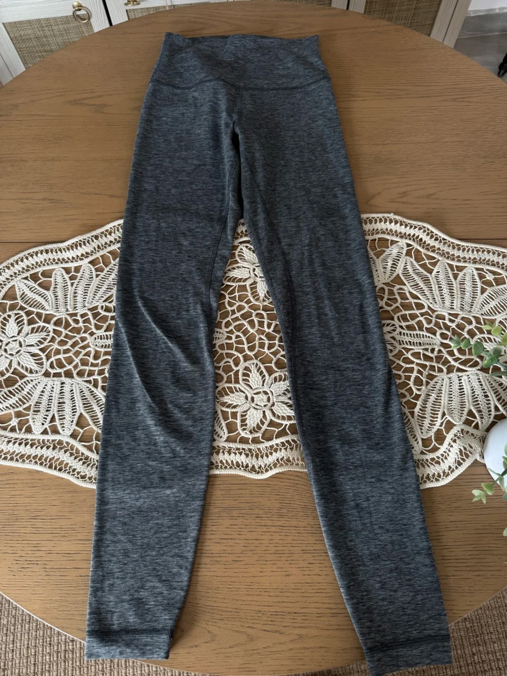 Lululemon High Waisted Align Leggings Gray Heathered Size 4 Yoga Athletic